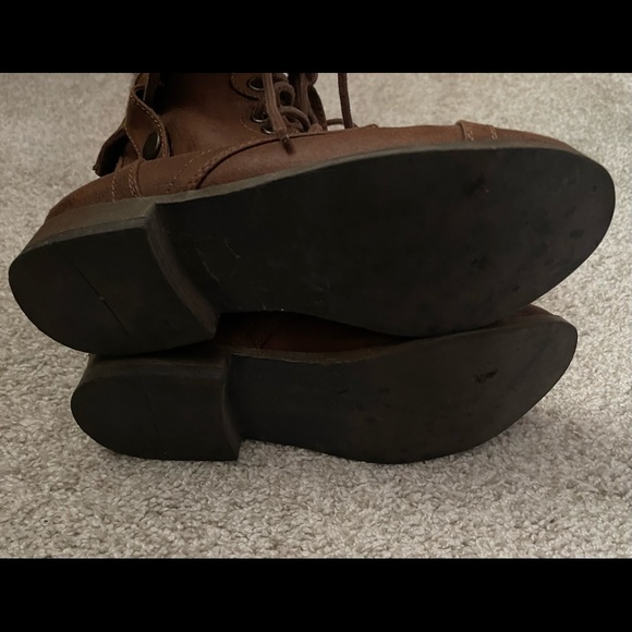 Mossimo Supply & Co Brown Faux Leather Boots Size 6 - Picture 5 of 10